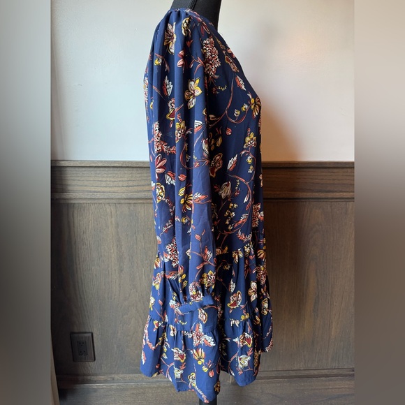Emma & Michele Navy Floral V-Neck Drop Waist Dress small EUC - Picture 4 of 7